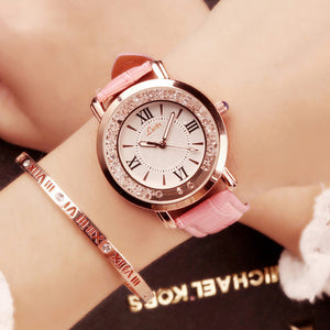 Luxury Women Watches Magnetic Starry Sky Female Clock Quartz Wristwatch 2019 New Fashion Ladies Wrist Watch Felogio