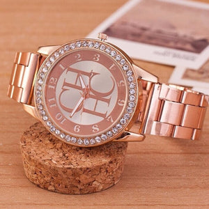 Zegarek Hot Sale Luxury Brand CH Women Casual Dress Quartz Watch Fashion Gold  Full Steel Crystal Bear Lady Digital Watch Reloj