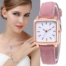 Load image into Gallery viewer, Watch Women Fashion 2019 New Design Women Watch Luxury Trendy Rose Gold Leather Quartz Small Dial Ladies Watch Relogio Feminino